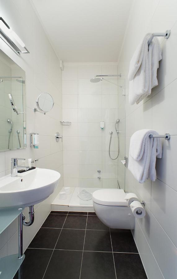 Top Hotel Kraemer Κόμπλεντς Εξωτερικό φωτογραφία