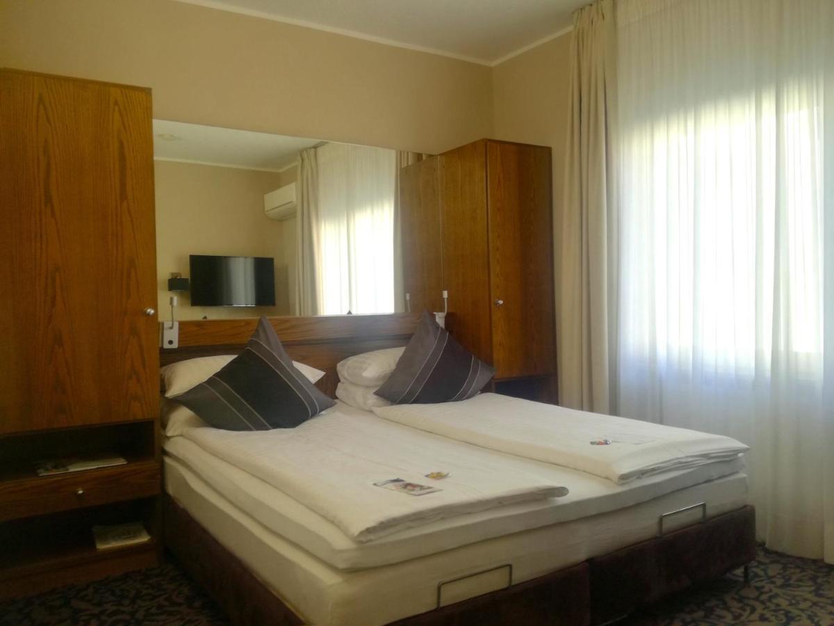 Top Hotel Kraemer Κόμπλεντς Εξωτερικό φωτογραφία